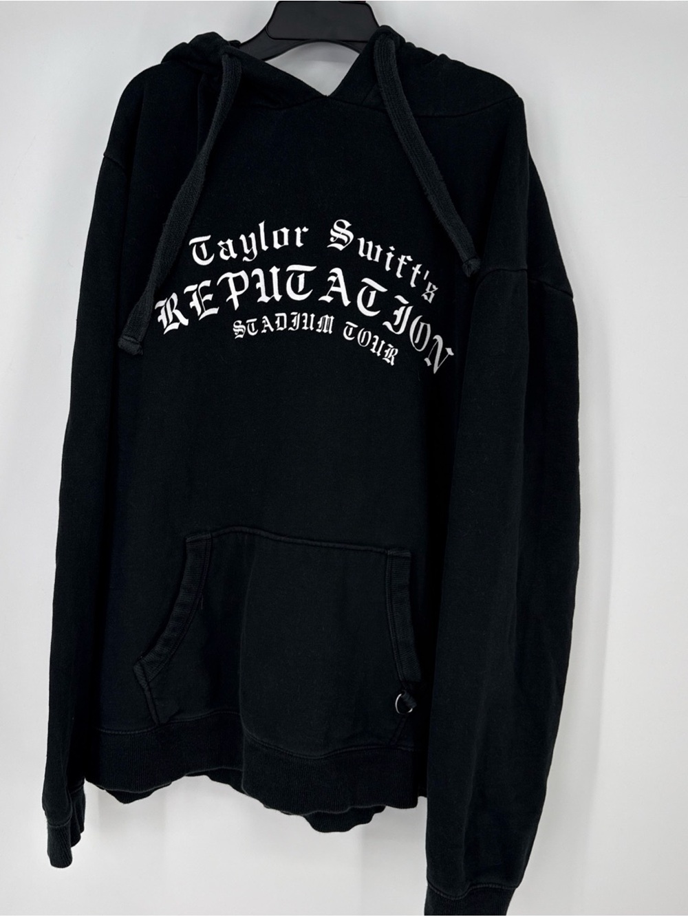 Taylor Swift Reputation Stadium 2018 Tour Black Hoodie Medium M Zip Sweater Rare
